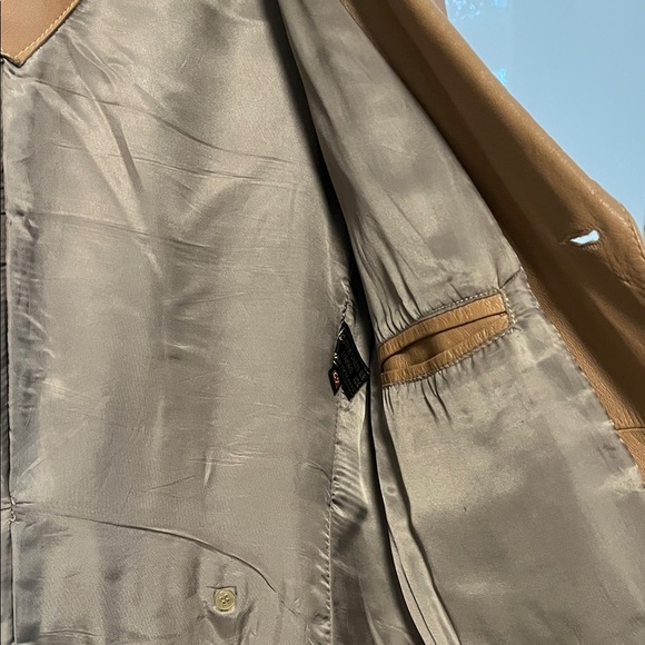 Vintage Tan Leather Jacket Lapel Collar Button Closure , Size 42/L - Picture 12 of 15